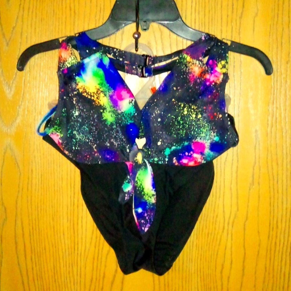 BLaCK/NeoN Tie-Dye print 2 piece w/ 2 clasp adjustable bikini 👙 top swim suit - Picture 1 of 8